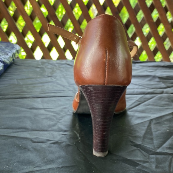 Worthington pointy ankle strap high heels - Picture 3 of 3